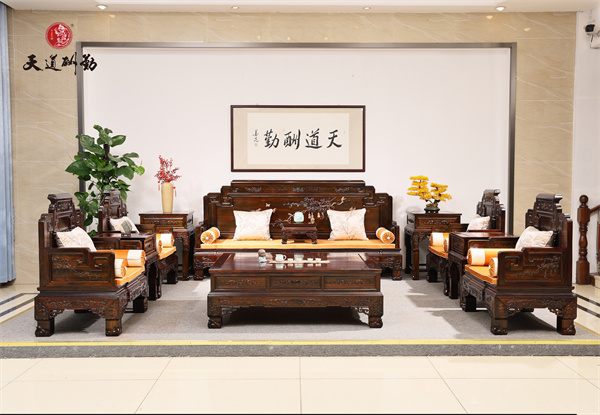 天勤红木